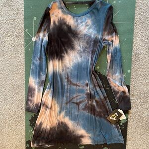 NWT Girls art class long sleeve tyedye dress